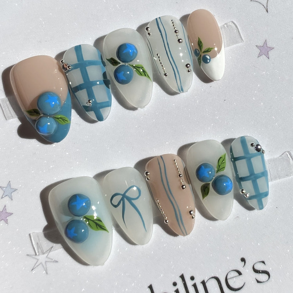 Design 29 | Blueberry Paradise